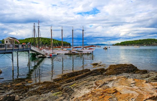Bar Harbor,  destination on Mount Desert Island, is the gateway to Acadia National Park