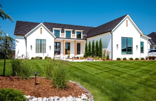 hachmeister-front-yard-landscape-1200x960.jpg